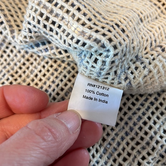 GRYPHON BEIGE/BLUE SEQUIN SHORT SLEEVE TOP M - Picture 5 of 10